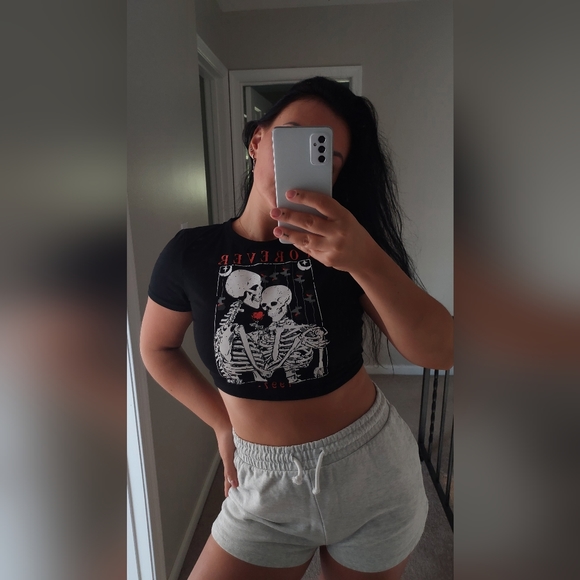 Meet your Posher, Julia - Picture 4 of 4